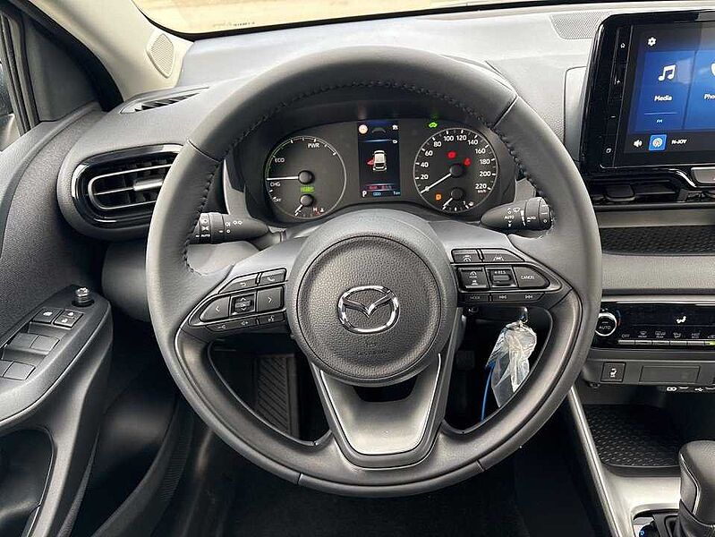 Mazda 2 HYB 1.5L Hybrid VVT-i Center-Line HYB 1.5L Hybrid VVT-i Center-Line