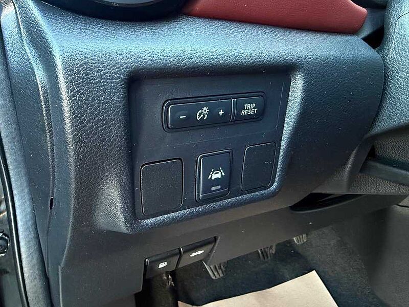 Nissan Micra Tekna Bose