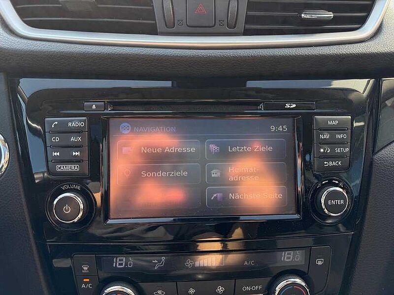 Nissan QASHQAI 1.6 DIG-T 6MT 4x2 N-Connecta PGD