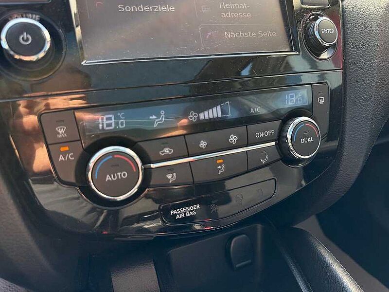 Nissan QASHQAI 1.6 DIG-T 6MT 4x2 N-Connecta PGD