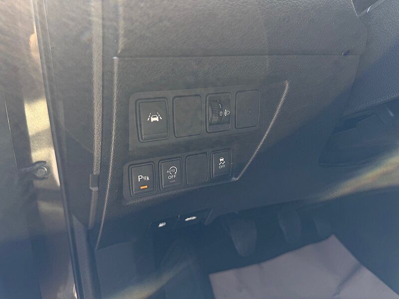 Nissan QASHQAI 1.6 DIG-T 6MT 4x2 N-Connecta PGD