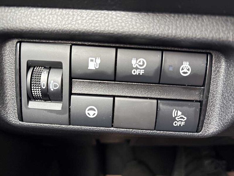 Nissan LEAF (ZE1) MY21 N-CONNECTA Winterpaket LED